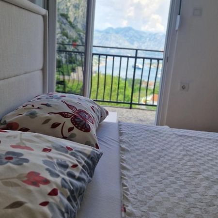 Anastasija 2 Appartement Kotor Buitenkant foto