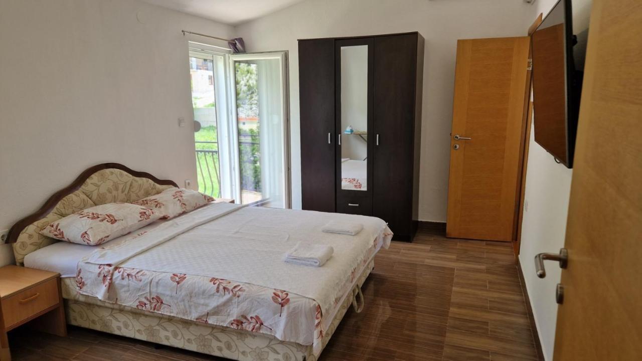 Anastasija 2 Appartement Kotor Buitenkant foto